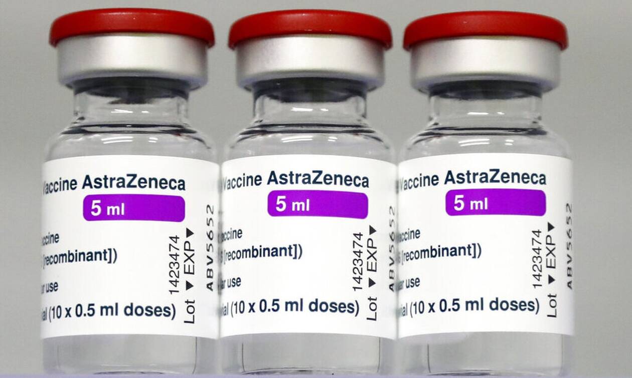 Κορονοϊός: Συνεχίζεται ο εμβολιασμός με το AstraZeneca - Οι 5 περιπτώσεις σοβαρών παρενεργειών