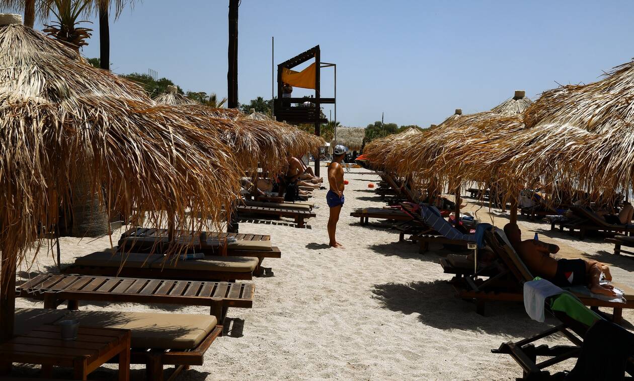 Παλαιό Φάληρο: Έκανε γυμνός βόλτες στην παραλία και... κατέληξε στο Τμήμα