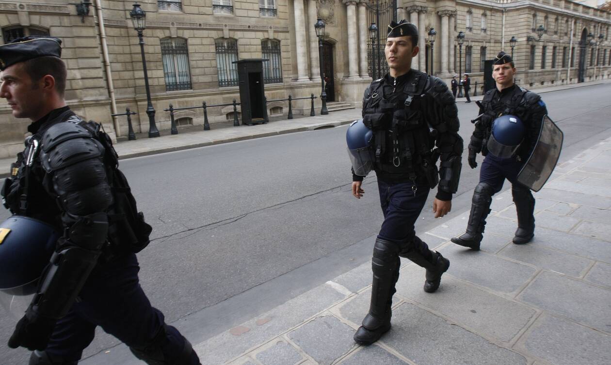 Γαλλία: Συνελήφθη ο πρώην στρατιωτικός που είχε πυροβολήσει κατά αστυνομικών