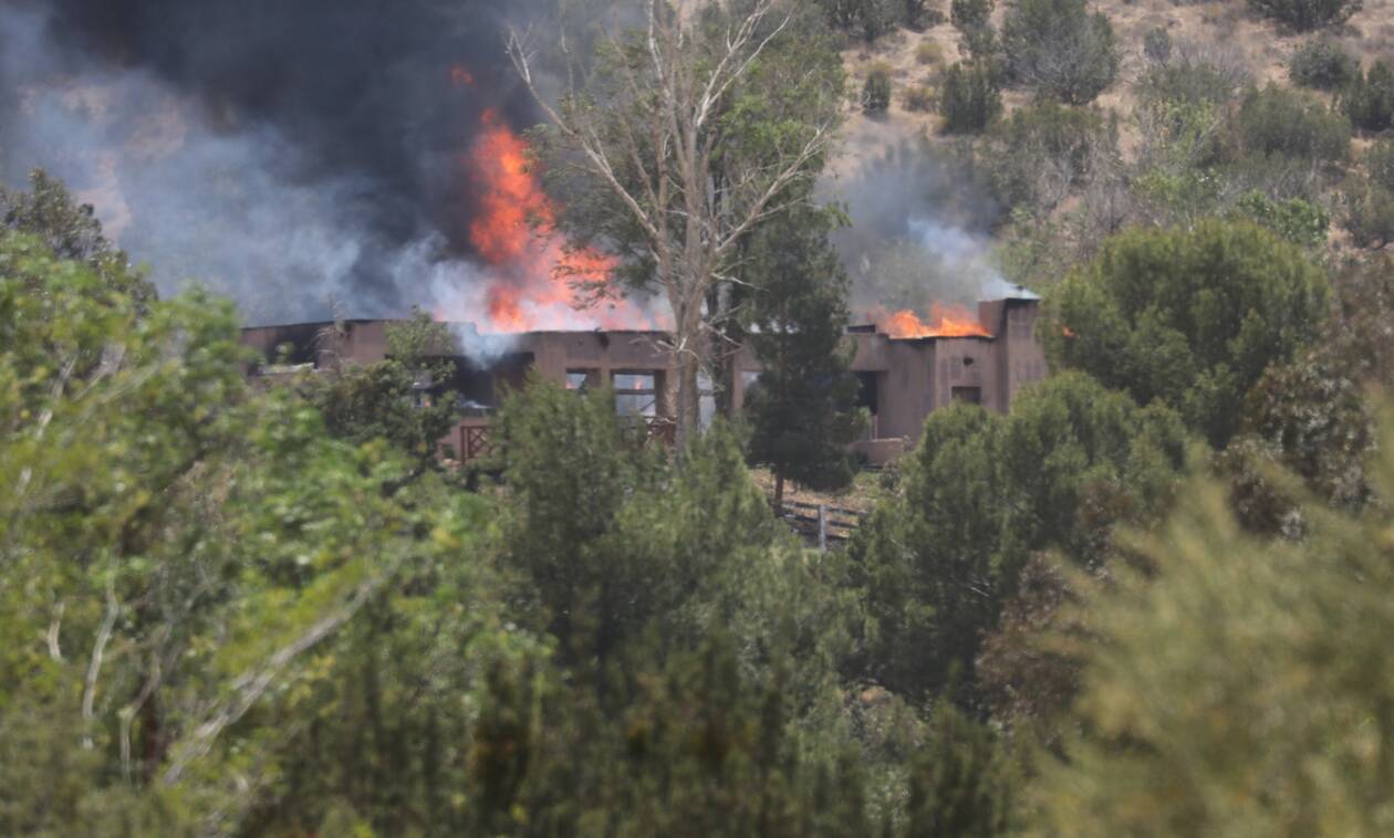 Λος Άντζελες: Πυροσβέστης σκότωσε συνάδελφο, έβαλε φωτιά στο σπίτι του και αυτοκτόνησε