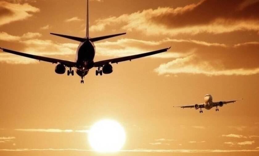Αεροπορικές πιέζουν την αμερικανική κυβέρνηση να άρει τους ταξιδιωτικούς περιορισμούς της Covid-19