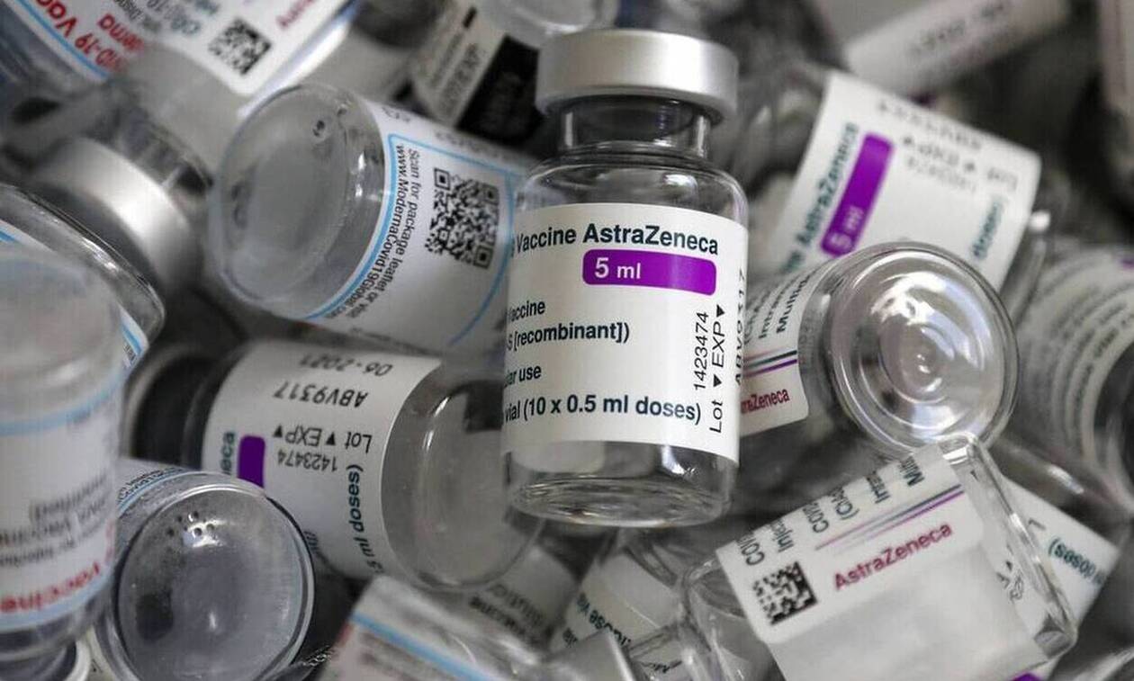 Εμβόλιο AstraZeneca: Σχετίζεται με ελαφρώς αυξημένο κίνδυνο για αυτοάνοση αιμορραγία