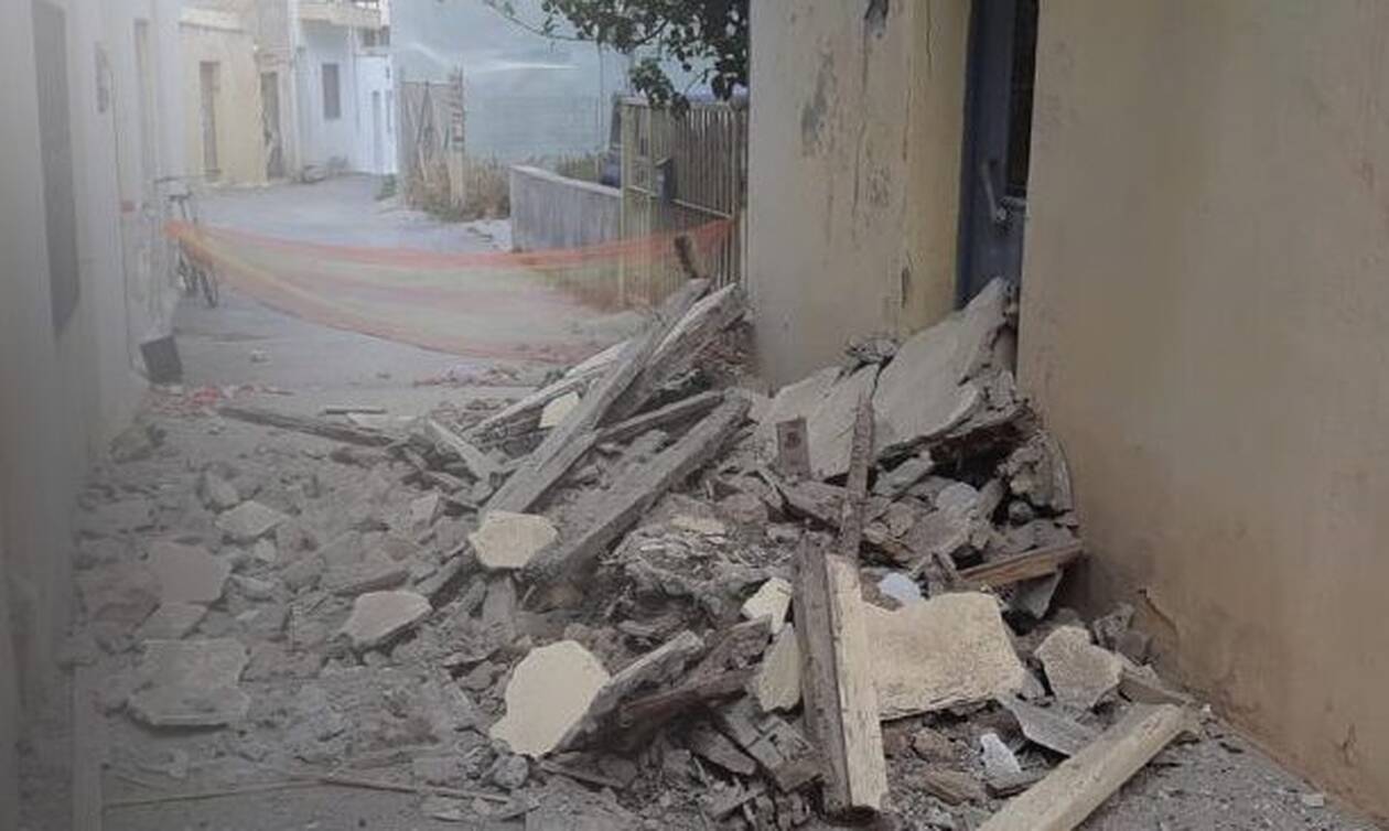 Κρήτη: Κατέρρευσε μέρος κτηρίου στο Ηράκλειο - Από τύχη δεν τραυματίστηκε κανείς