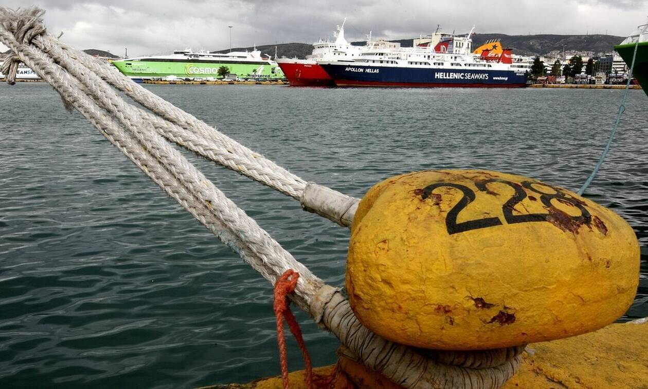 Δεμένα πλοία την Τετάρτη: Προσφυγή κατά της απεργίας των ναυτεργατών κατέθεσαν οι ακτοπλόοι