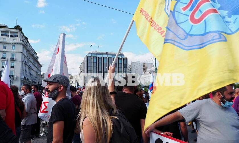 Ολοκληρώθηκε το συλλαλητήριο στο κέντρο της Αθήνας ενάντια στο νομοσχέδιο του υπουργείου Εργασίας