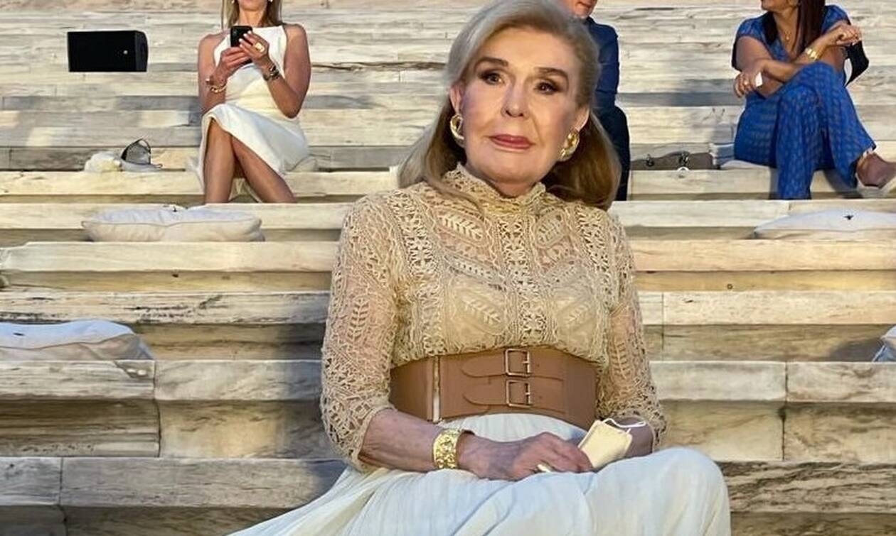 Η Μαριάννα Βαρδινογιάννη στην επίδειξη μόδας του οίκου Dior στο Καλλιμάρμαρο
