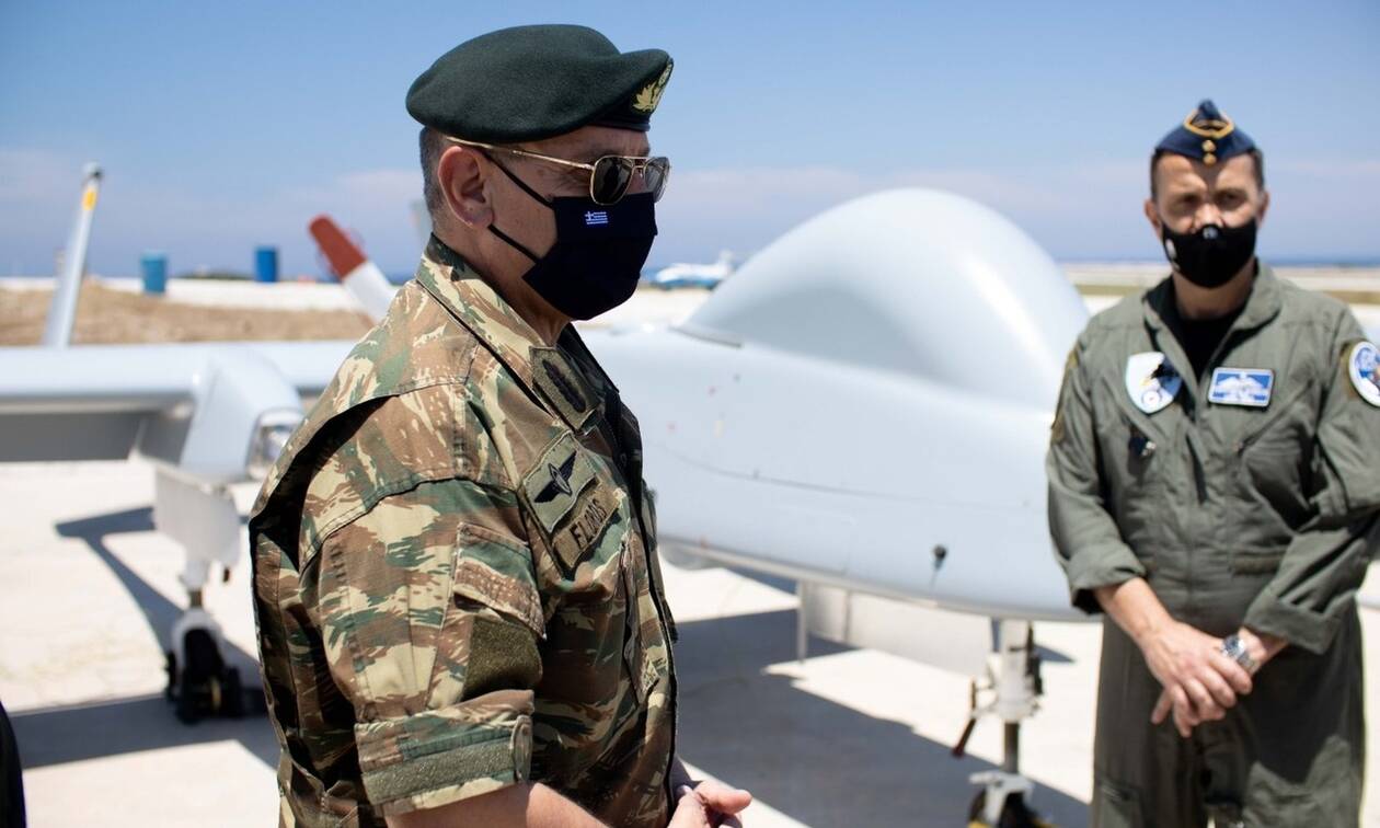 Στρατηγός Φλώρος: Στη «φωλιά» των... ιπτάμενων κατασκόπων - Έτοιμα για δράση τα UAV HERON στη Σκύρο