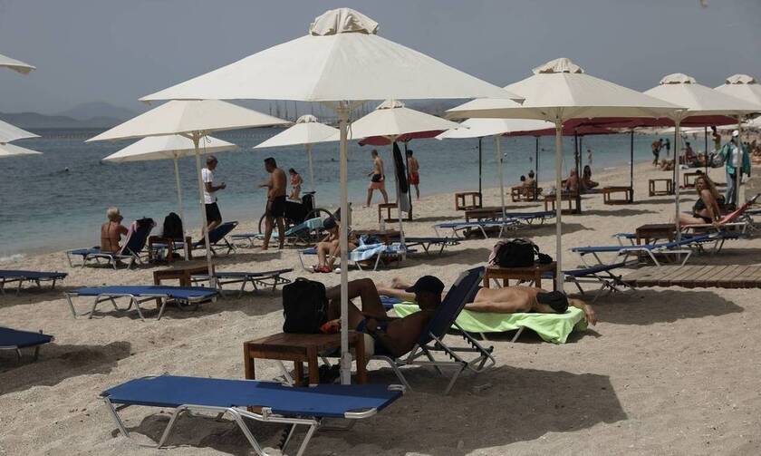 Άρση μέτρων Χαρδαλιάς: Τι ισχύει για τις παραλίες – Τα άτομα που επιτρέπονται και οι αποστάσεις
