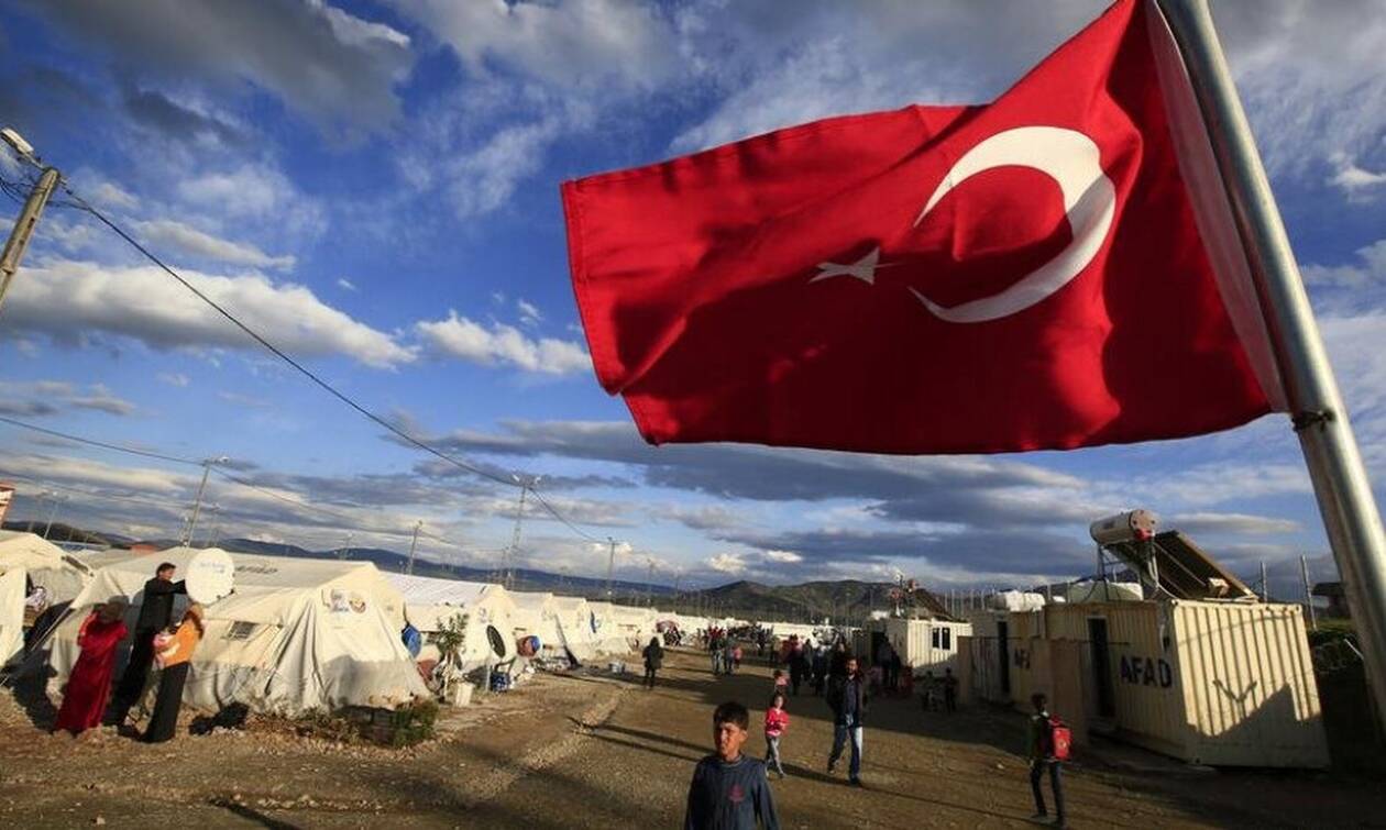 Με δέκα μασέλες ο Ερντογάν: Άλλα 3,5 δισ. μέχρι το 2024 στην Τουρκία για τους πρόσφυγες