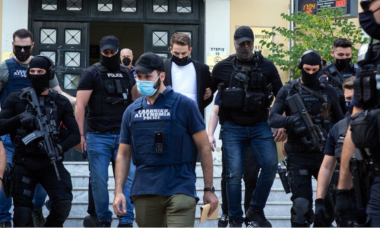 Γλυκά Νερά: «Στην Αθήνα η Λυδία θα είναι η κόρη του δολοφόνου»