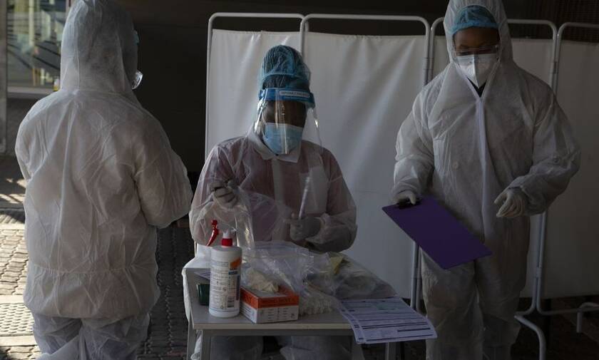Κορονοϊός: «Συναγερμός» στον ΠΟΥ - «Σαρώνει» την Αφρική το τρίτο κύμα του ιού