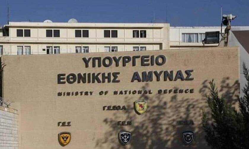 Η ελληνική αμυντική βιομηχανία στην έκθεση DEFEA