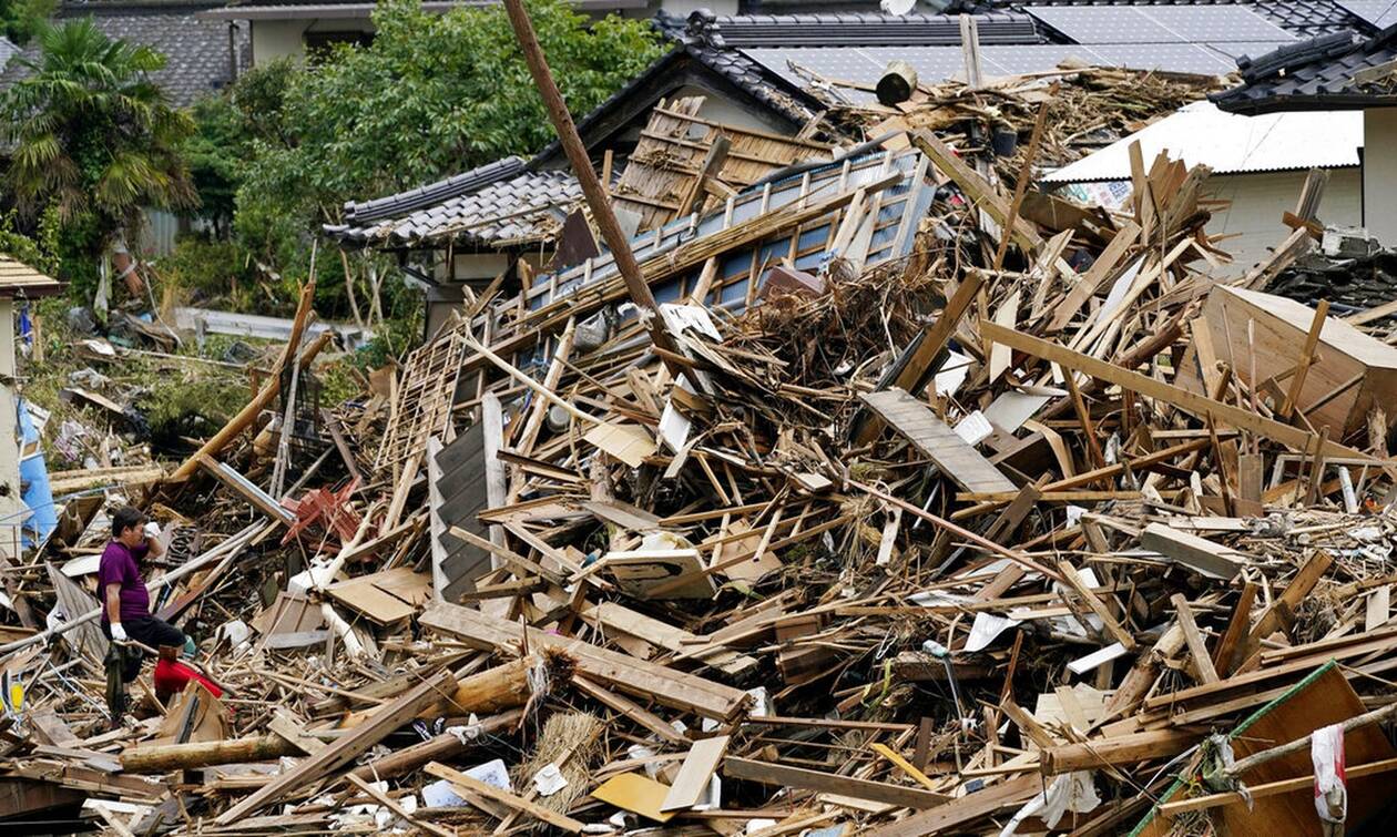 Ιαπωνία: Νεκροί και αγνοούμενοι απο τις κατολισθήσεις που προκάλεσαν οι σφοδρές βροχοπτώσεις