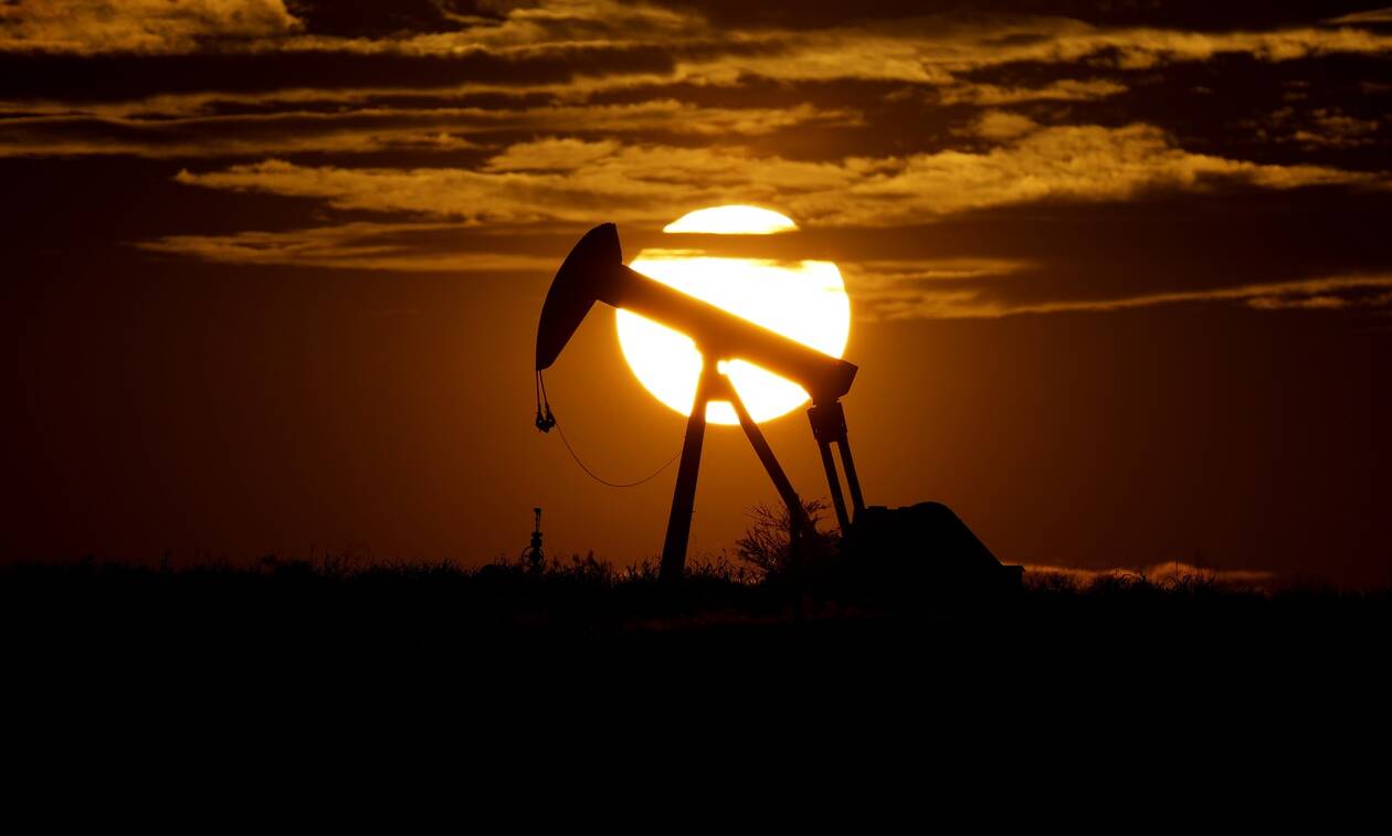 Κρίση στο πετρέλαιο: Πού οφείλεται και τι σημαίνει το ρήγμα μεταξύ Σαουδικής Αραβίας και HAE