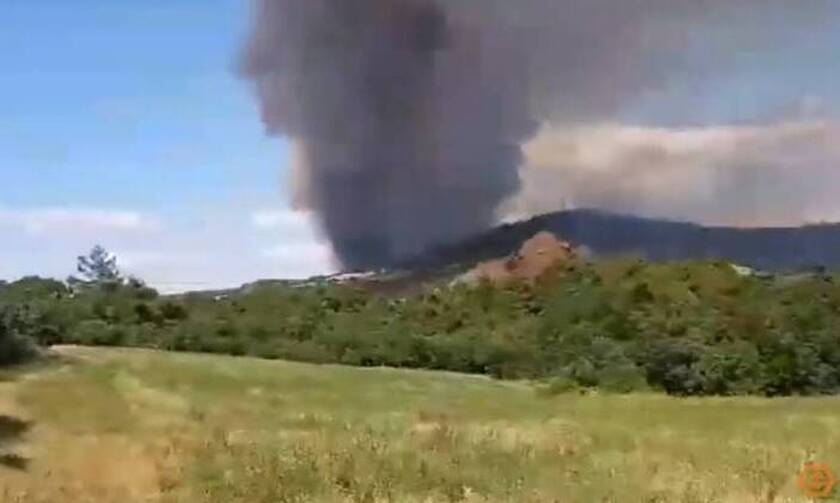 Φωτιά ΤΩΡΑ: Μεγάλη πυρκαγιά στον Έβρο - Εκκενώνεται το χωριό Λευκίμμη
