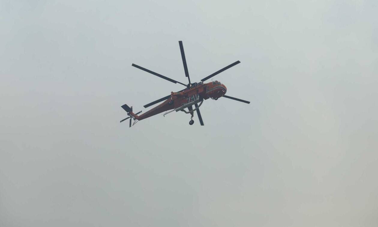 Γιατί πέταξαν ελικόπτερα και αεροπλάνα πάνω από την Αθήνα το βράδυ της Παρασκευής (09/10)
