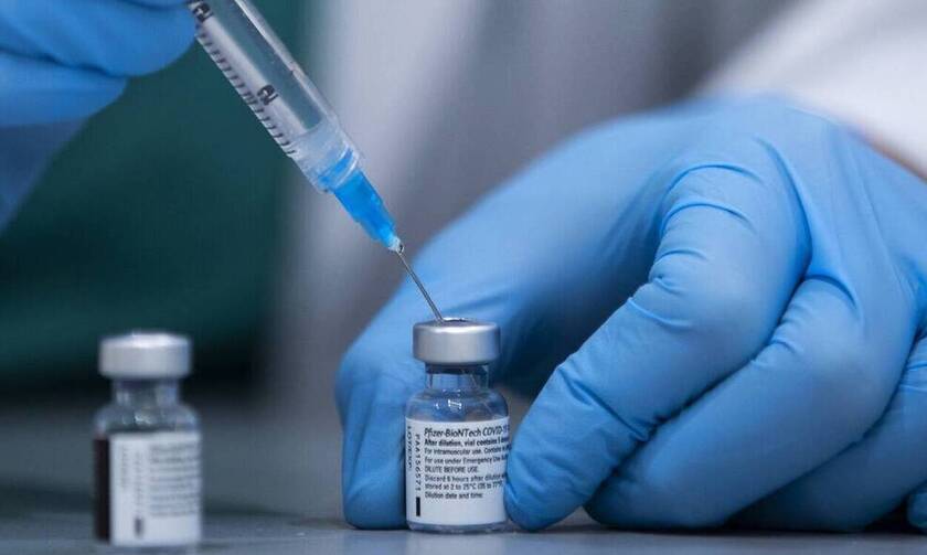 Γαλλία: Τον υποχρεωτικό εμβολιασμό του ιατρονοσηλευτικού προσωπικού εισηγείται επιστημονική επιτροπή