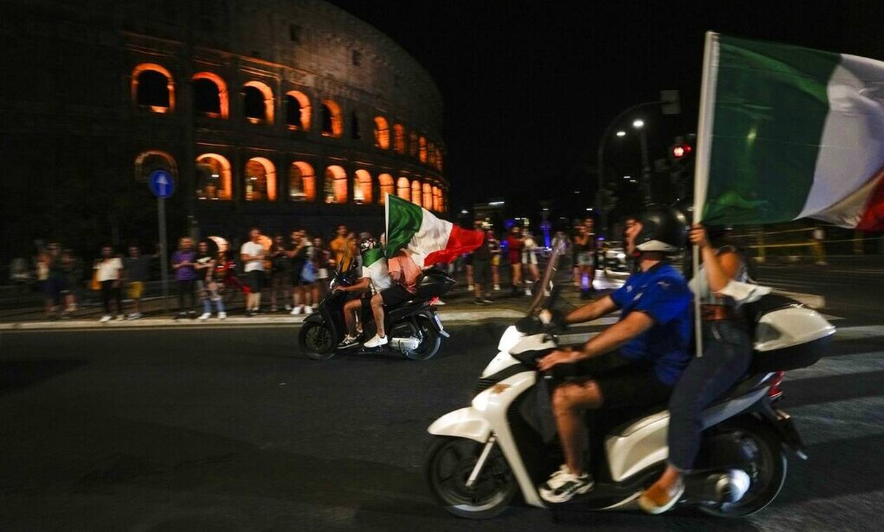 Euro 2020: Στο... πόδι η Ιταλία για τον τελικό! Στο Wembley o ΠτΔ της χώρας