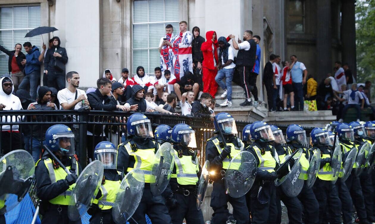 Euro 2020: Τα «έσπασαν» οι Άγγλοι - 45 συλλήψεις τη νύχτα του τελικού στο Λονδίνο