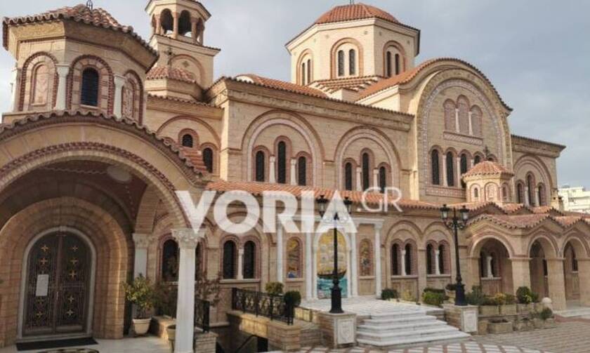 Θεσσαλονίκη: Σε αργία ιερείς-αρνητές του κορονοϊού στη Μητρόπολη Νεαπόλεως-Σταυρουπόλεως