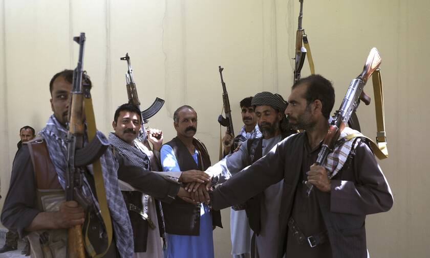 Αφγανιστάν: Οι Ταλιμπάν περικύκλωσαν την κεντρική πόλη Γκάζνι