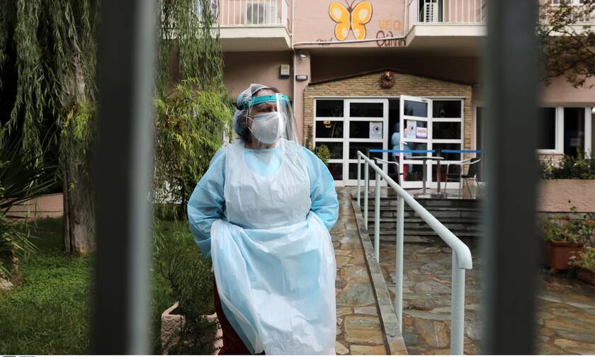 Βόλος: Συναγερμός σε γηροκομείο - 35 εργαζόμενοι ανεμβολίαστοι και 9 κρούσματα