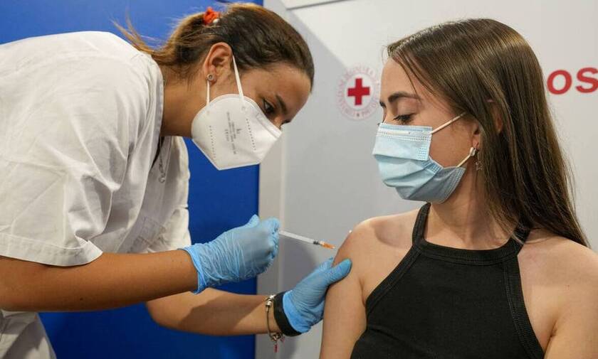Κορονοϊός - Παγώνη: Η μετάδοση του ιού αυτήν τη στιγμή γίνεται σε ηλικίες 14 με 24 ετών
