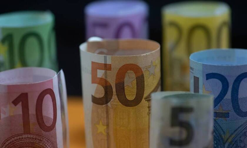 Κατώτατος μισθός: Πότε ξεκινάει η διαδικασία αναπροσαρμογής του - «Πάγωμα» ή 751 ευρώ;