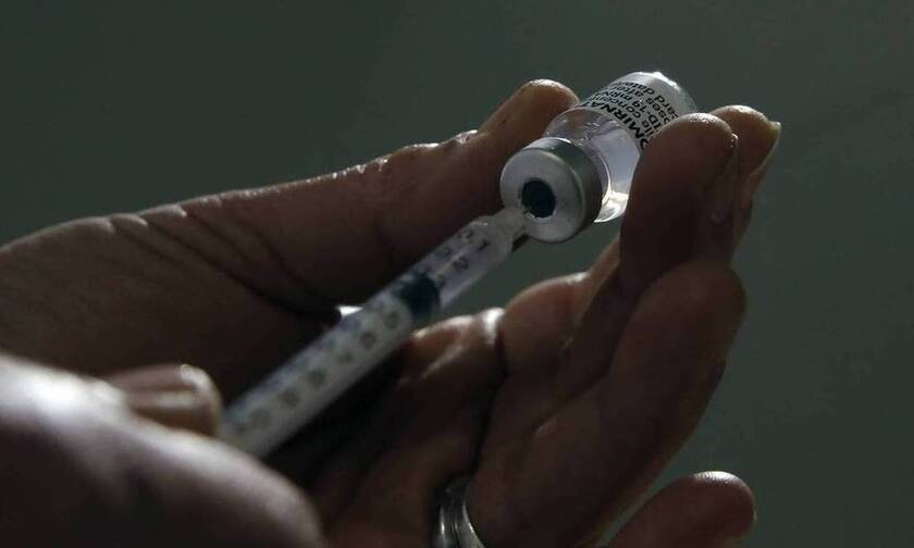 ΗΠΑ: Οι αρχές έχουν χορηγήσει 337,74 εκατ. δόσεις εμβολίων κατά της Covid-19