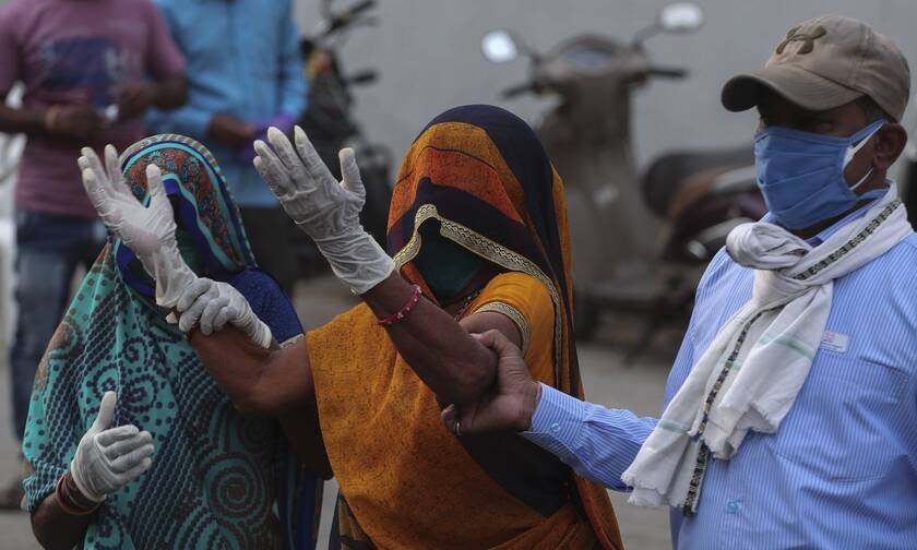 Ινδία: Οι θάνατοι από κορονοϊό είναι πιθανόν 4 εκατομμύρια και όχι 400.000 – Τι λέει νέα έρευνα