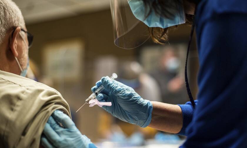 Κομισιόν: Η ΕΕ θα μοιραστεί 200 εκατ δόσεις εμβολίων με φτωχότερες χώρες