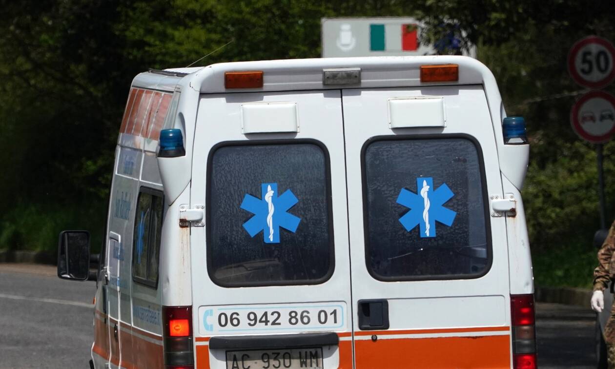 Ιταλία: Πτώση λεωφορείου σε χαράδρα στο Κάπρι- Ένας νεκρός, 19 τραυματίες