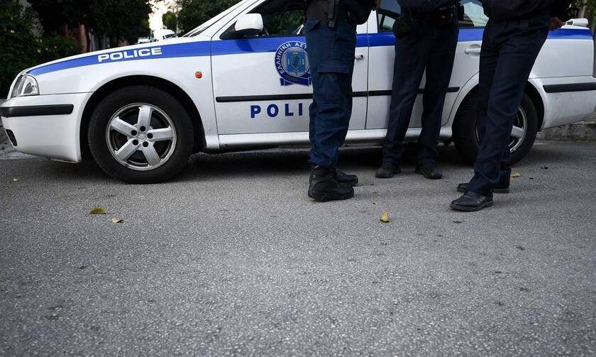 Θεσσαλονίκη: Έταζε πρόσληψη σε 24χρονο και του πήρε 10.000 ευρώ