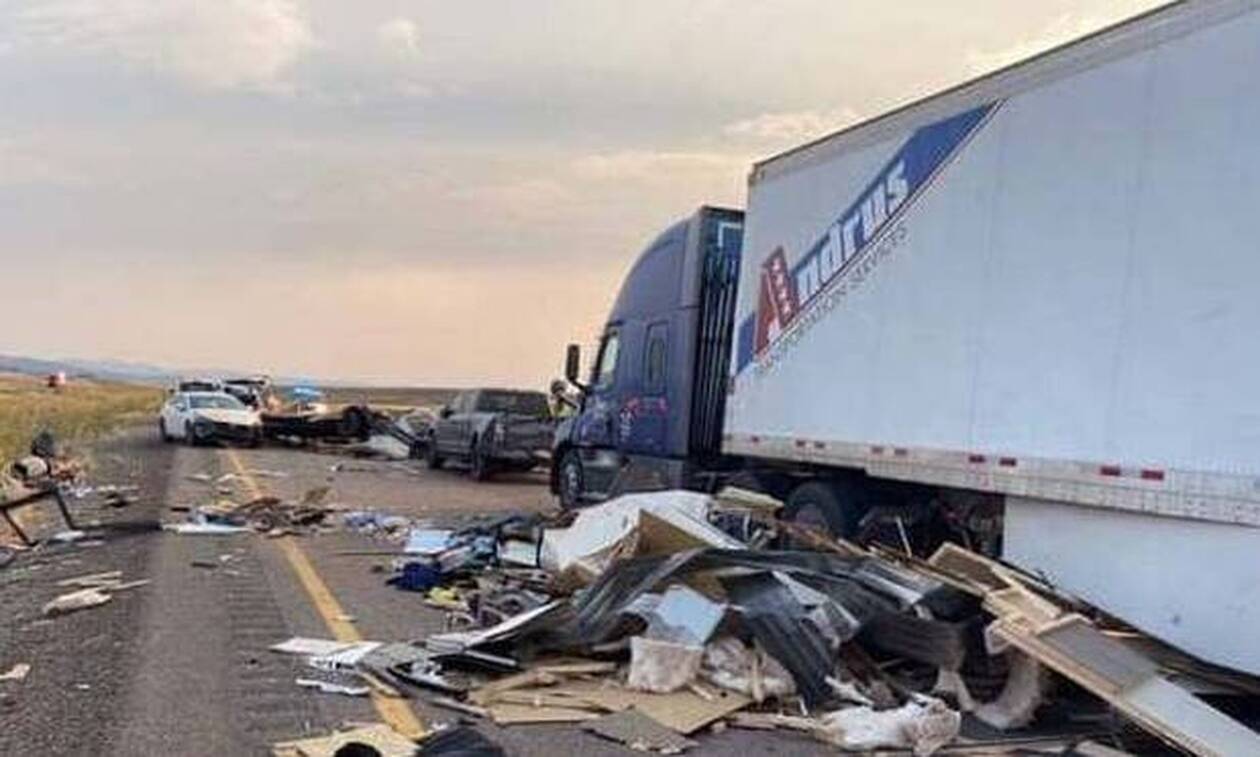 Τραγωδία στις ΗΠΑ: Οκτώ νεκροί σε καραμπόλα 22 οχημάτων, την οποία προκάλεσε αμμοθύελλα