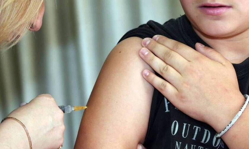Ιρλανδία: Η κυβέρνηση αποφάσισε να επεκτείνει τον εμβολιασμό και στα παιδιά ηλικίας 12-15 ετών