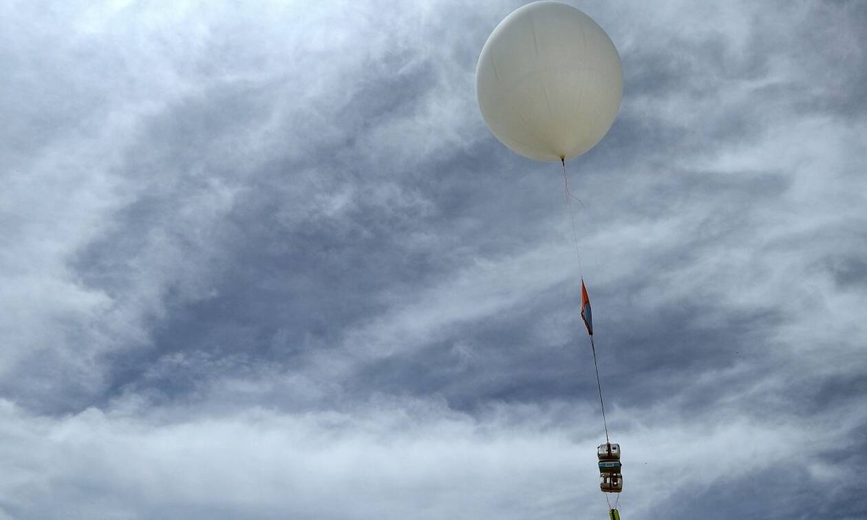 Θεσσαλονίκη: Μετεωρολογικό μπαλόνι προκάλεσε αναστάτωση