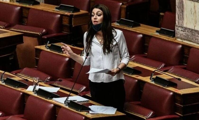 H Μαρία Απατζίδη έχει το... φτωχότερο πόθεν έσχες στην Βουλή