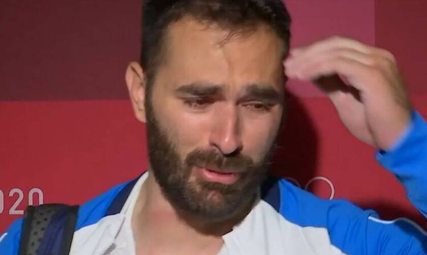 Ιακωβίδης: Ανακοίνωσε με δάκρυα την αποχώρησή του από την Άρση Βαρών
