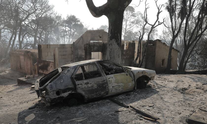 Φωτιά στην Αχαΐα: «Μετράμε τις πληγές μας» λέει ο πρόεδρος της κοινότητας Αιγιαλείας 