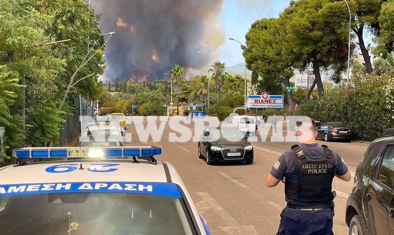 Πατούλης στο Newsbomb.gr για φωτιά στη Βαρυμπόμπη: Η μεγάλη μάχη δίνεται τώρα