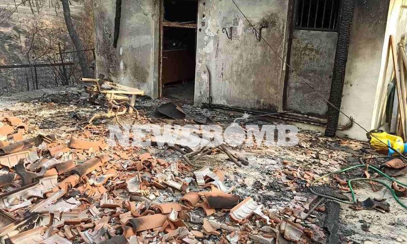Φωτιά Βαρυμπόμπη: Αυτοψία του Newsbomb.gr στα καμένα σπίτια (photos)