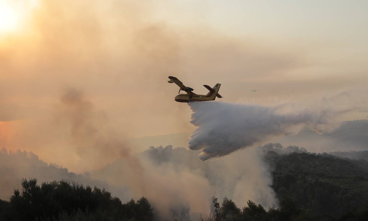 Φωτιές: Γιατί η Γερμανία δεν στέλνει πυροσβεστικά αεροσκάφη στην Ελλάδα