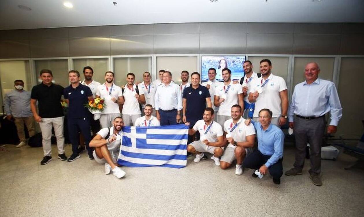 Εθνική Ελλάδας Πόλο: Αποθέωση για τους ασημένιους Ολυμπιονίκες στο «Ελευθέριος Βενιζέλος»
