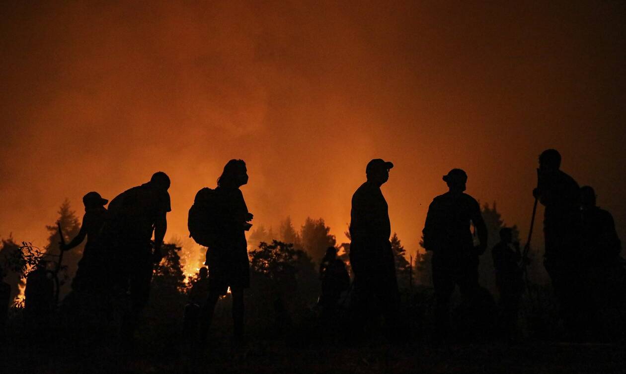 Φωτιά Εύβοια: «Θα μας καεί η Γαλατσώνα» - Ηχητικό ντοκουμέντο από τους διαλόγους πυροσβεστών