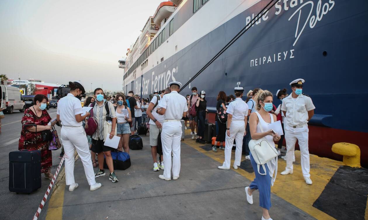 Ταξίδι με πλοίο: Τα έγγραφα για την έξοδο του Δεκαπενταύγουστου – Τι να έχετε μαζί σας