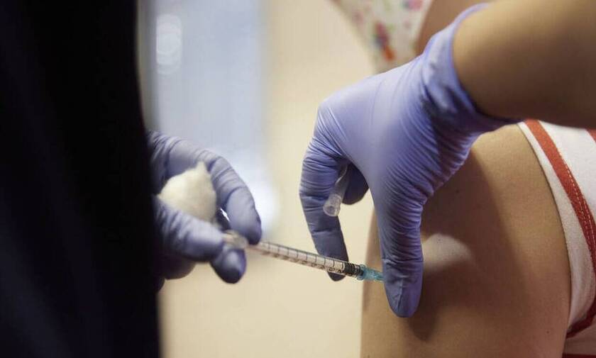 Κορονοϊός - Μαγιορκίνης: Στο τραπέζι ο υποχρεωτικός εμβολιασμός στα σχολεία - Συλλέγονται στοιχεία