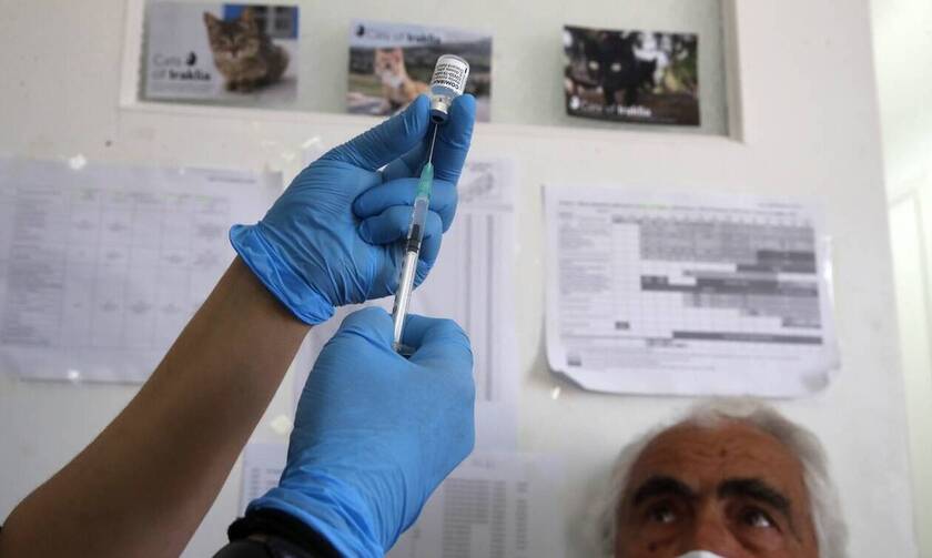 Κρήτη: Δραματική έκκληση του διευθυντή ΜΕΘ του «Βενιζέλειου» - «Εμβολιαστείτε, θα γίνουμε Μπέργκαμο»