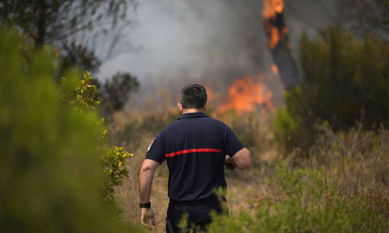 Γαλλία: Ένας νεκρός από την πυρκαγιά στην Κυανή Ακτή, κοντά στο Σεν-Τροπέ