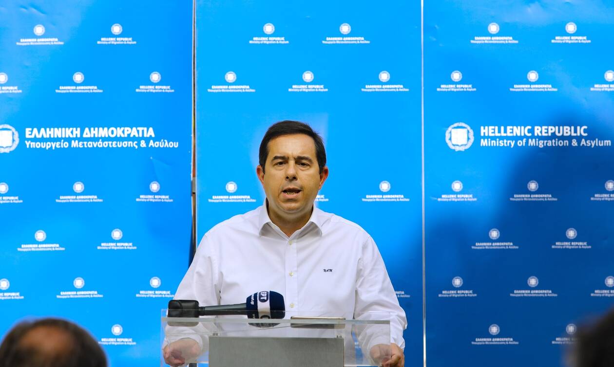 Απάντηση Μηταράκη στον ΣΥΡΙΖΑ: Δεν είμαστε πλέον ξέφραγο αμπέλι - Δεν θα δεχθούμε παράτυπες ροές