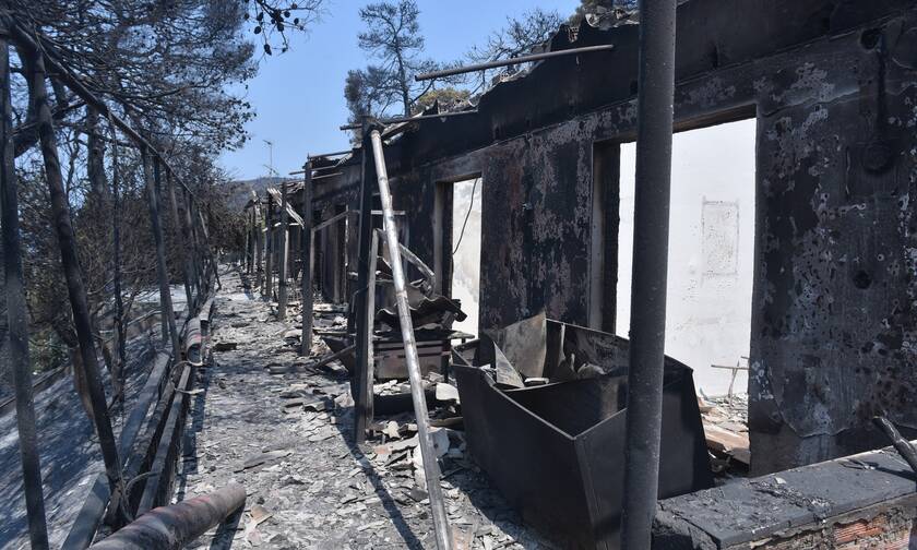 Φωτιές: Συνεχίζονται οι εντατικοί έλεγχοι κτιρίων στις πληγείσες περιοχές - Στις 2.300 οι αυτοψίες